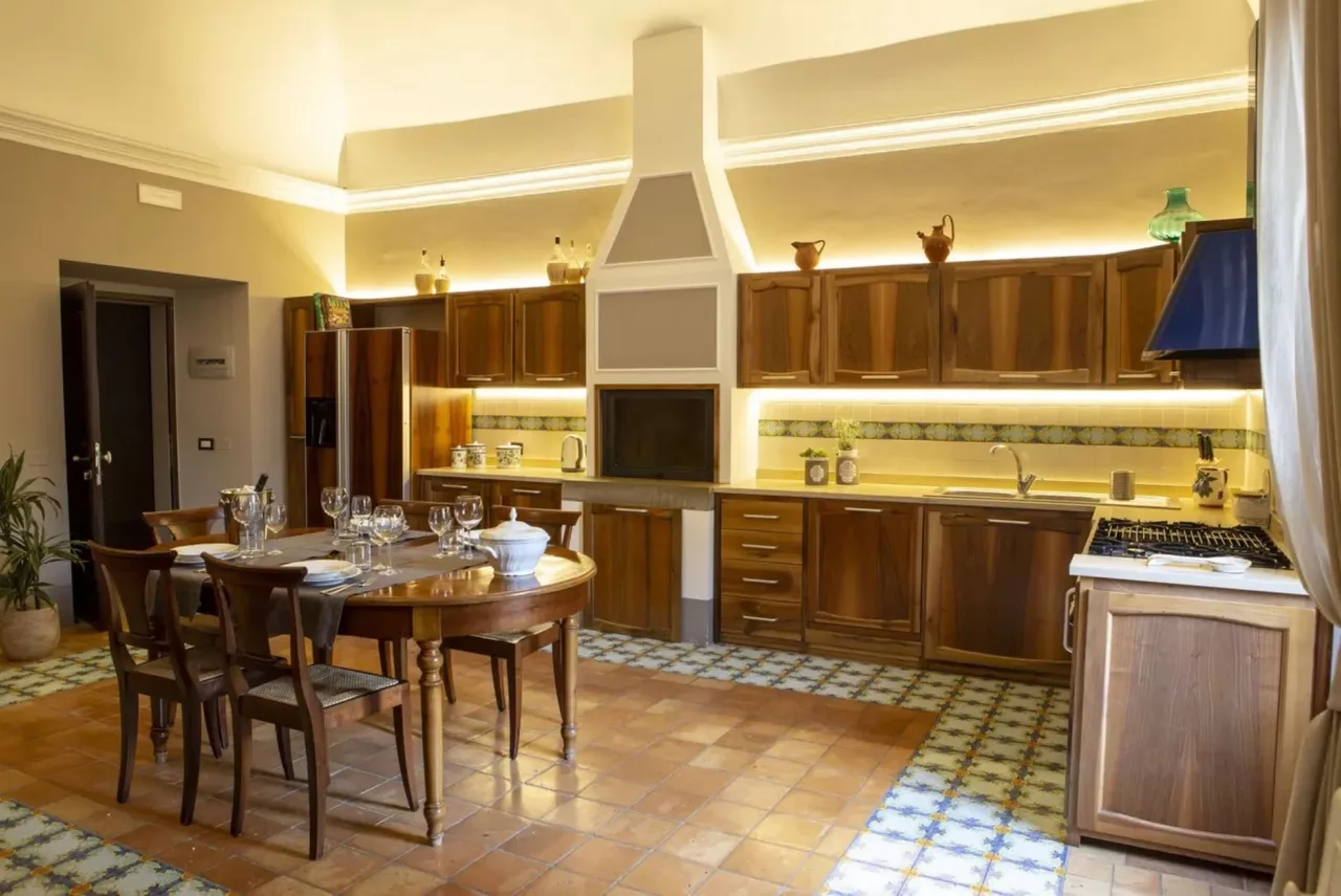 Historic Country Villa With Lemon House in Le Marche photo 4