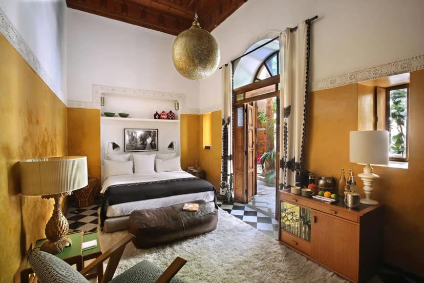 Cosy Room With Classic Design