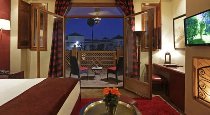 Relaxing Room With Private Balcony And Garden View photo 5