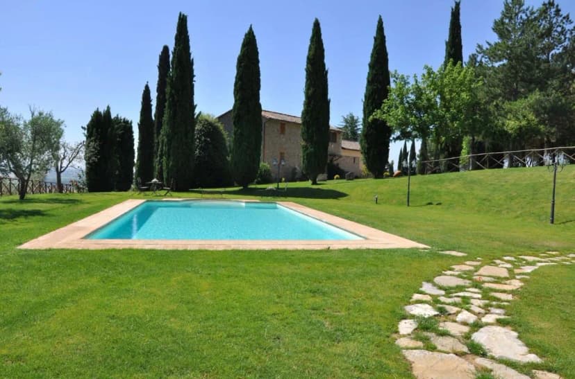 Beautiful Villa With An Oasis Of Peace All Around