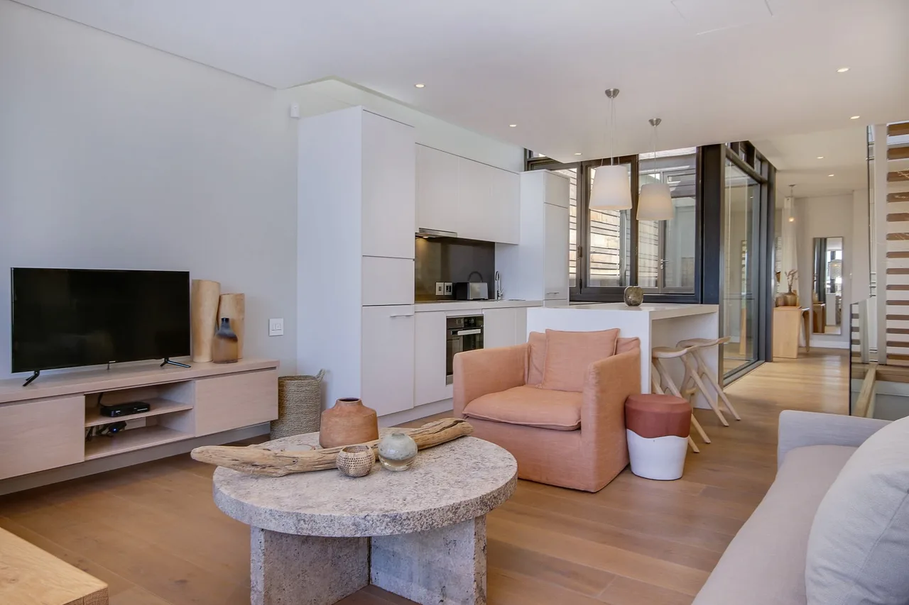 Sophisticated Apartment Furnished With Quality Pieces