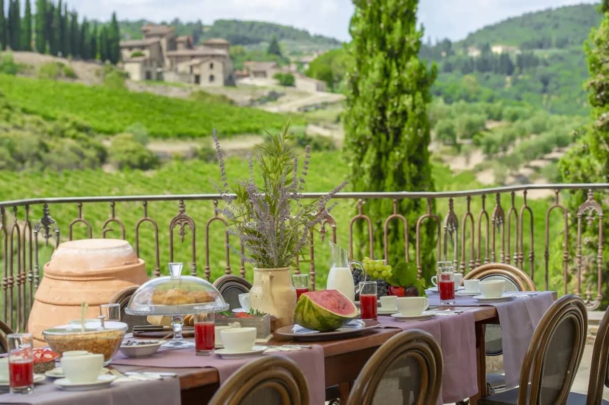 Ancient Architectural Villa With Vineyard Views photo 3