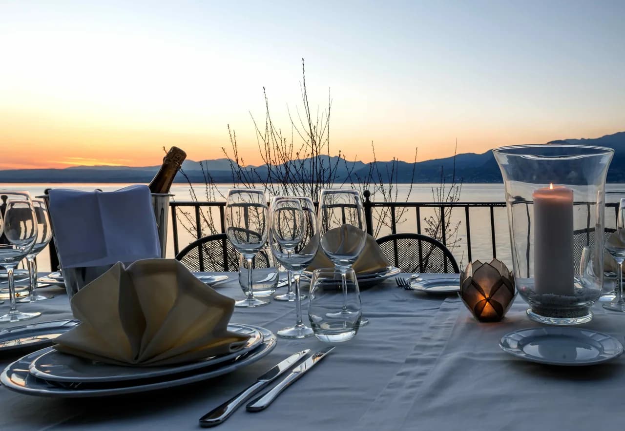 Beautiful Luxurious Villa Overlooking Lake Garda photo 4