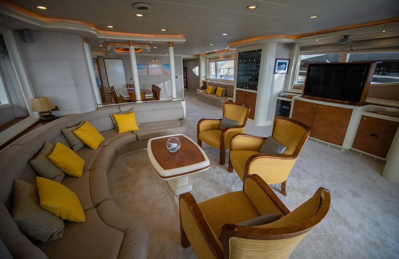 35.05m Luxurious Motor Yacht With On-Deck Sauna And Jacuzzi photo 2