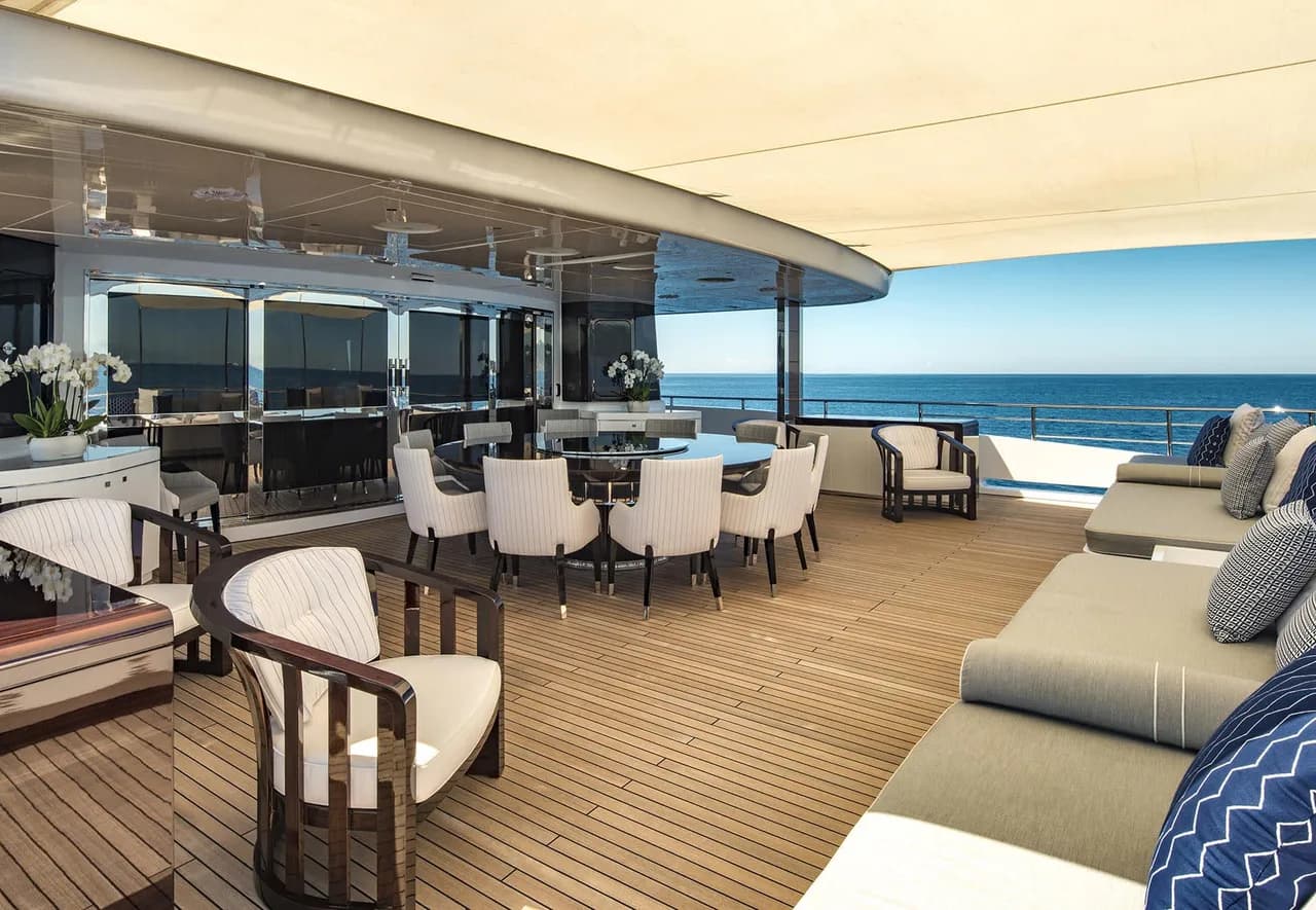 55m Luxurious Superyacht With An Elevator And Gym photo 5