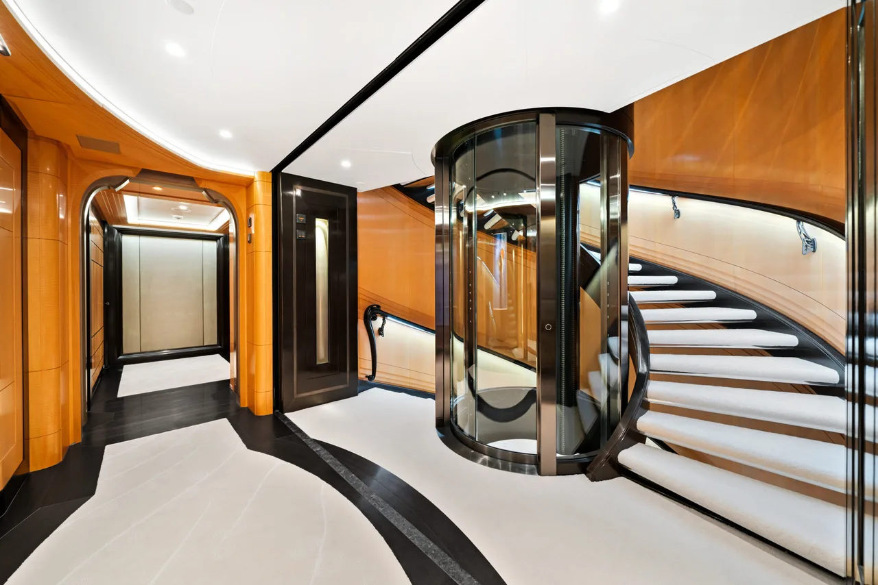78.43m Amazing Superyacht With Elevator And On-Deck Jacuzzi photo 4