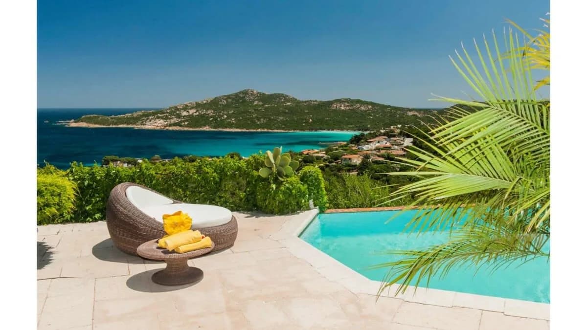 Unique And Precious Context Villa With Sea View photo 4