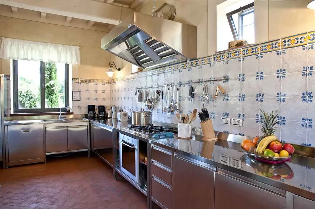Charming Country Manor House Villa With Deluxe Pool photo 5