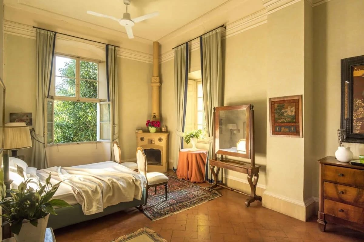 Beautiful Land Villa Around Historic Residence photo 3