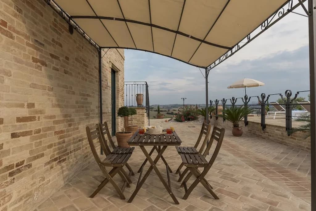 Rolling Hills Villa With Breathtaking Views photo 5