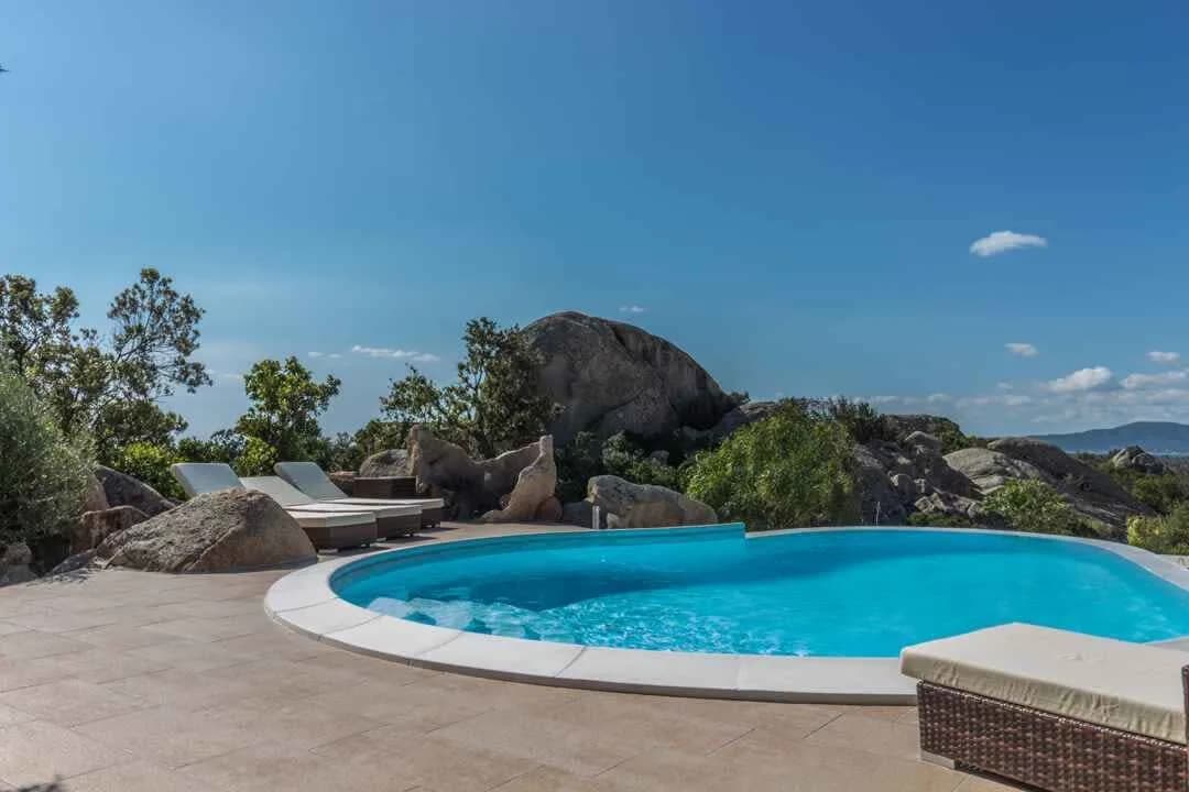 Fantastic Island Designed Villa With Pool photo 2