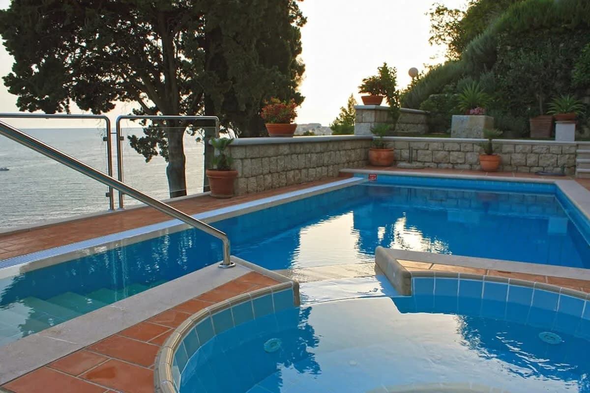 Traditional Modern Design Villa With Adriatic Sea Views photo 3