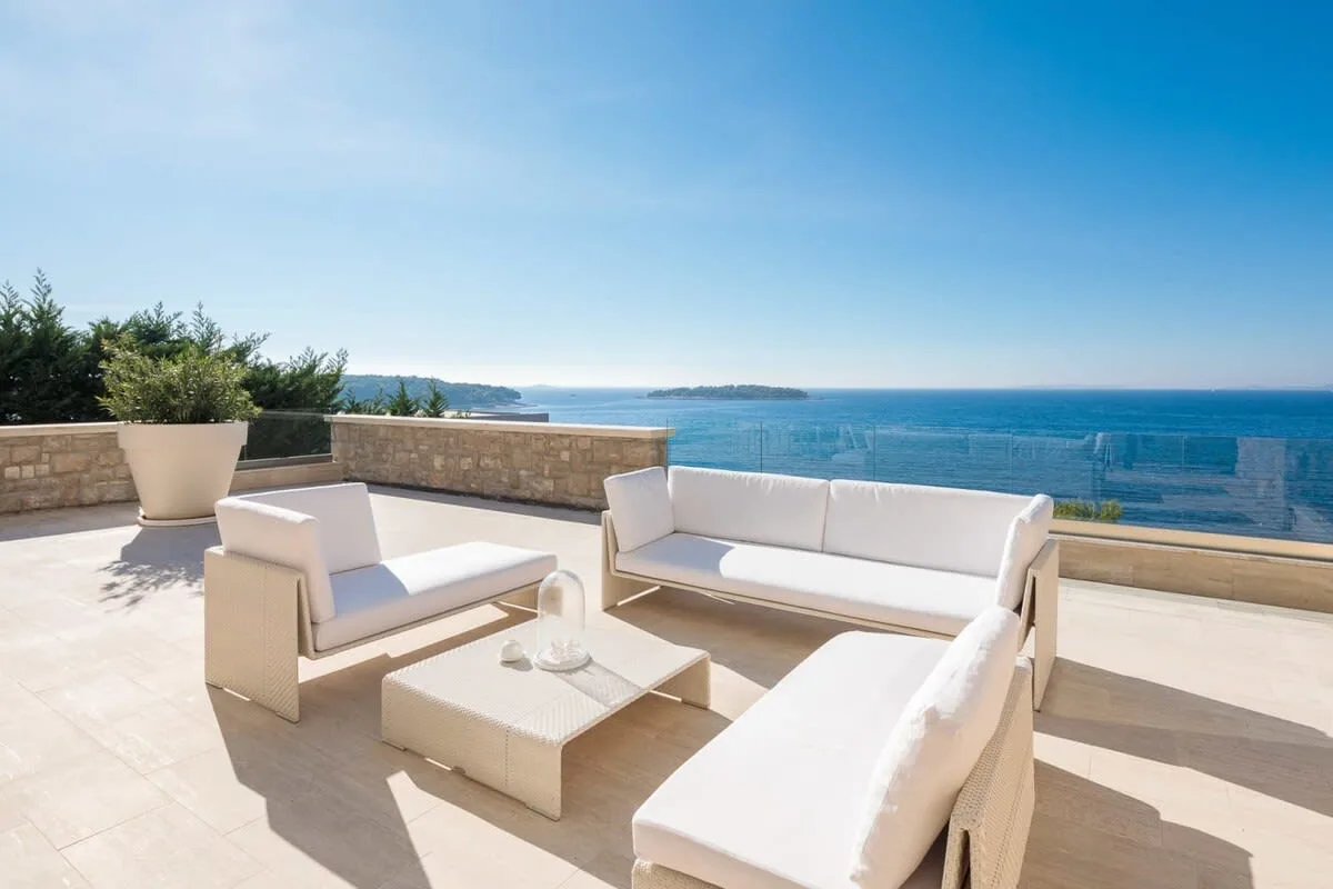 Heavenly Villa With Spectacular View And Pool photo 2