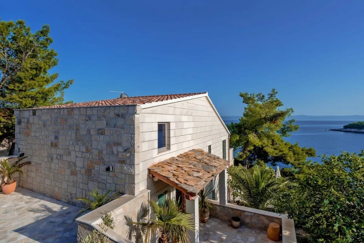 Seaside Getaway Villa With Unbelievable View photo 5