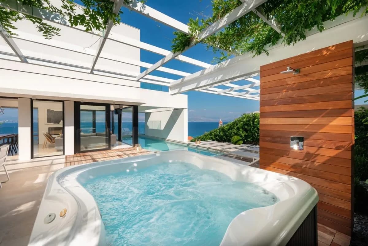 Modern White Villa With Beautiful Sun loungers and BBQ photo 3