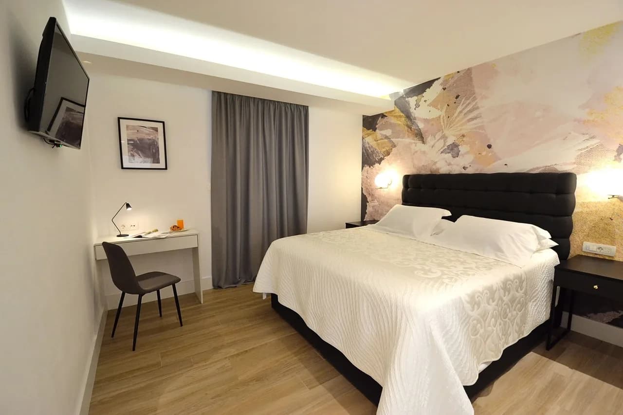 Perfect Attractive Villa With Amazing Interiors photo 3