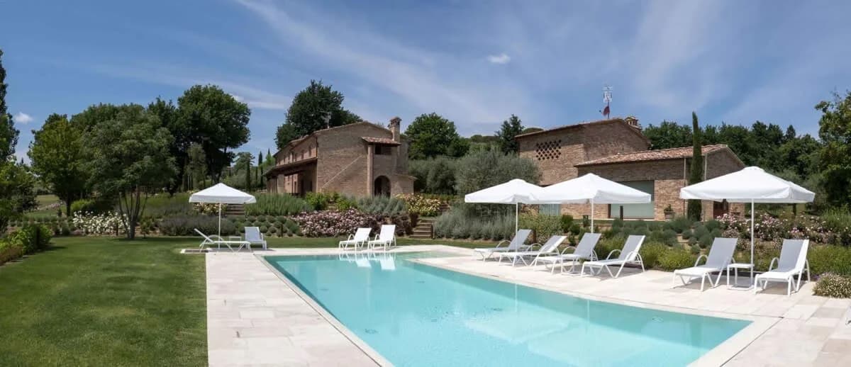 Amazing Countryside Villa With Light Blue Pool photo 2