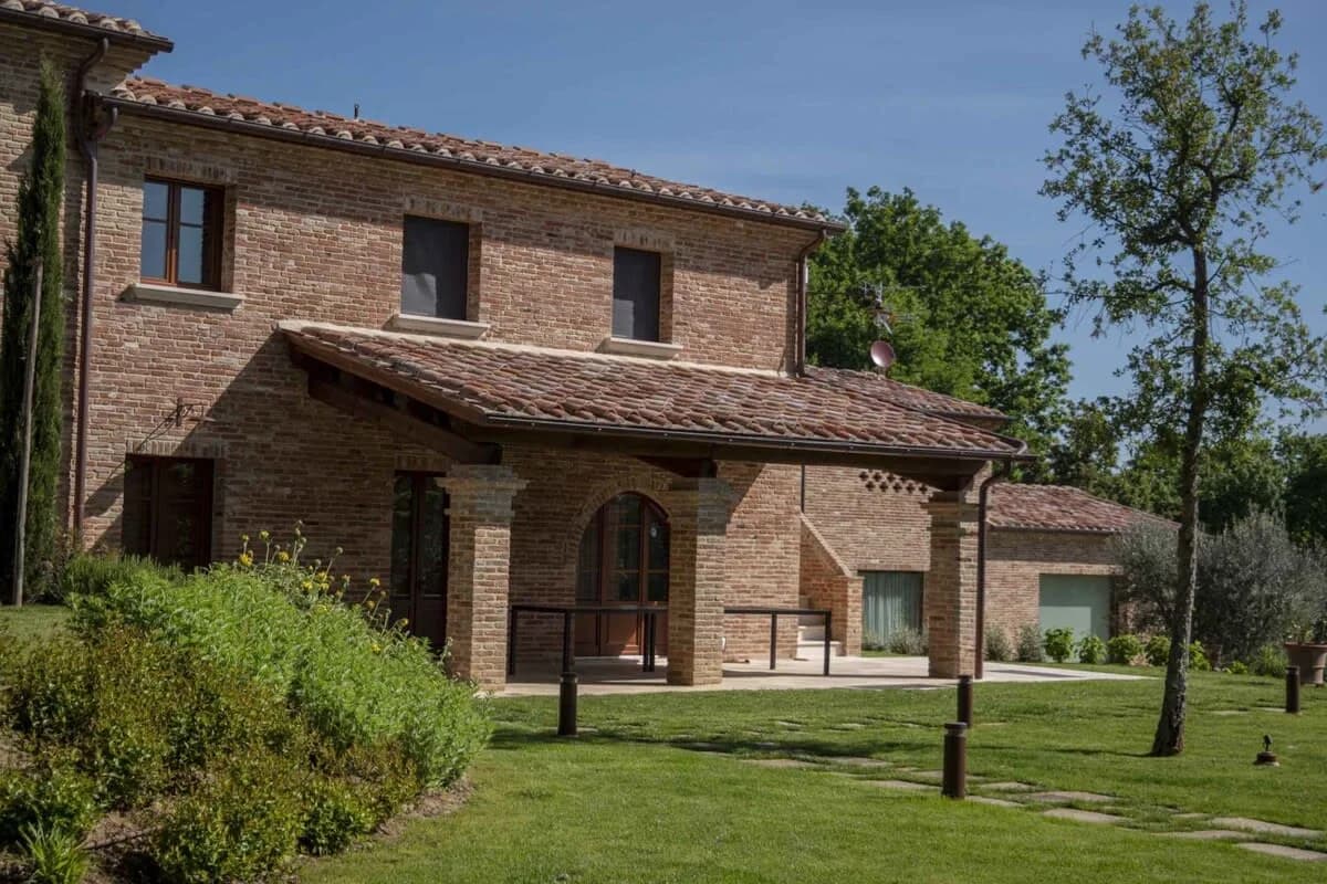 Amazing Countryside Villa With Light Blue Pool photo 3