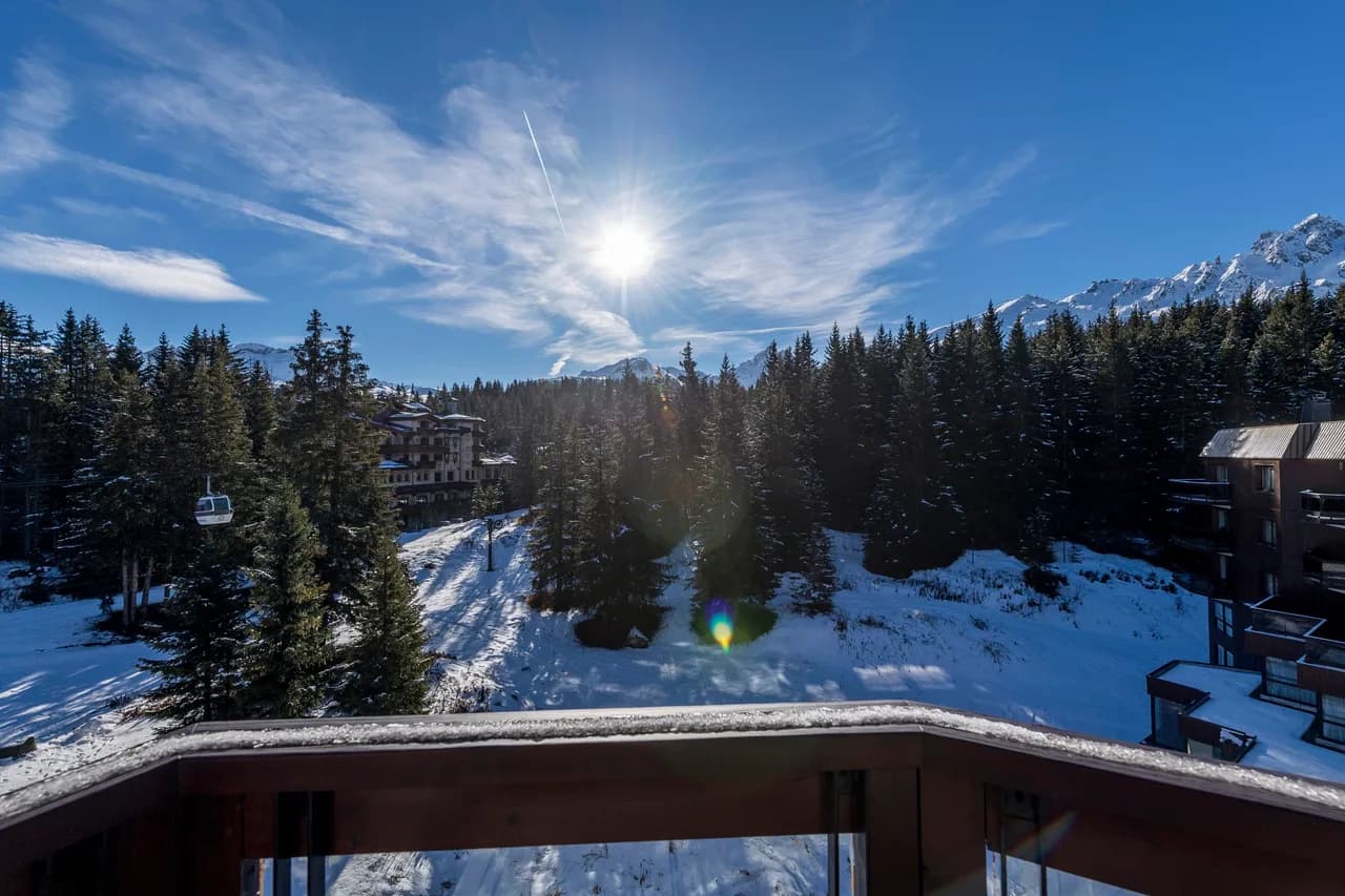 Beautiful 4 BR with Stunning View Of The Saulire photo 5