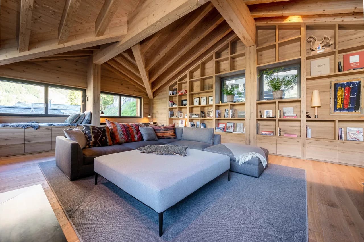 Luxurious Chalet with Stunning Zermatt Village Views photo 2