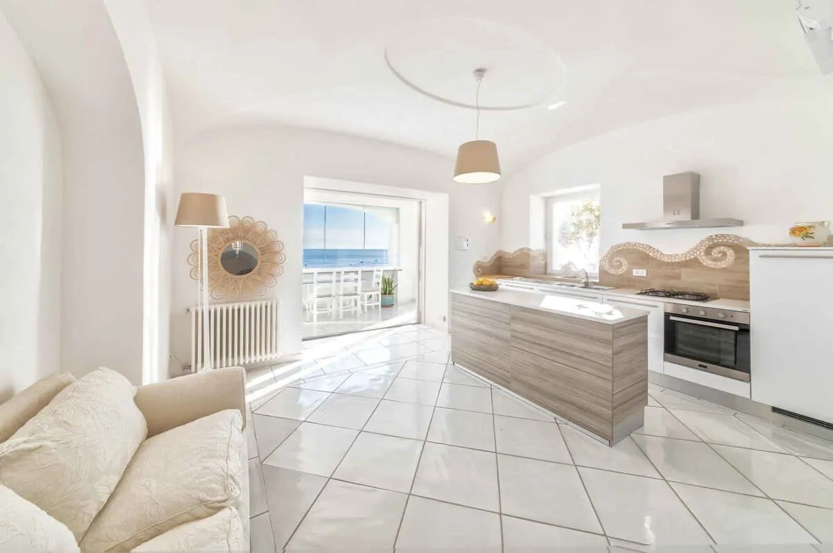 Panaromic Villa With Enchanting Blues photo 4