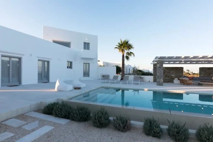 Luxurious Beachfront Pool Villa With Stunning Views
