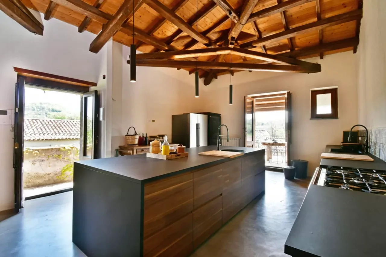 Spectacular Vineyard Villa Close To Catania Airport photo 3
