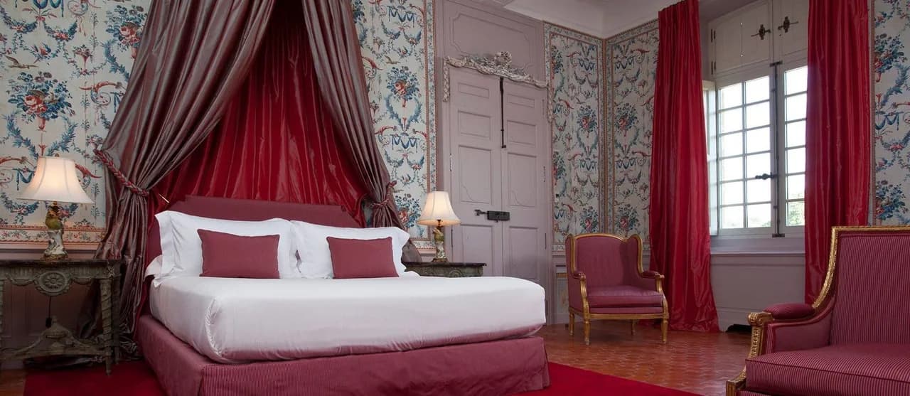 Vast Tuscan Chateau In The Heart Of Provence photo 4