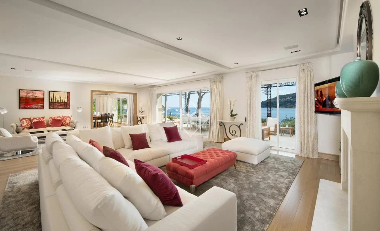 Tranquil Paradise Villa Surrounded By Green Spaces photo 2
