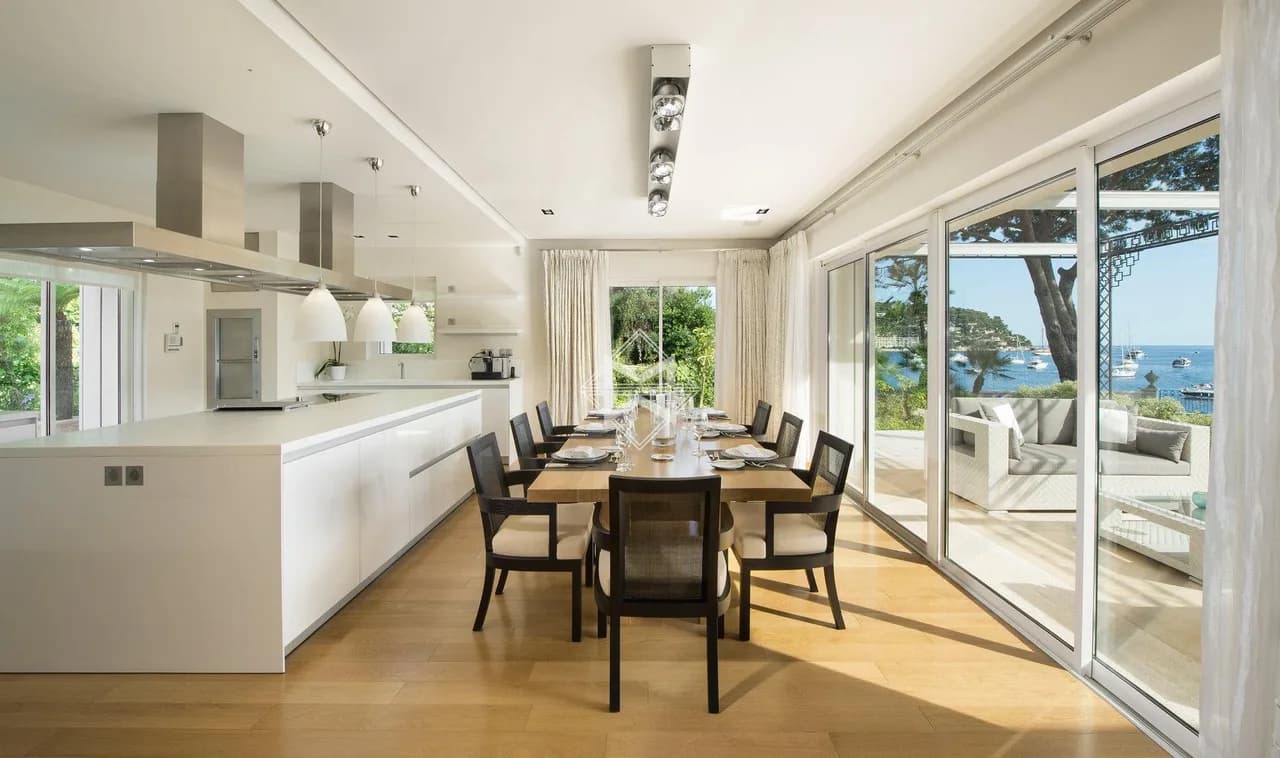 Tranquil Paradise Villa Surrounded By Green Spaces photo 4