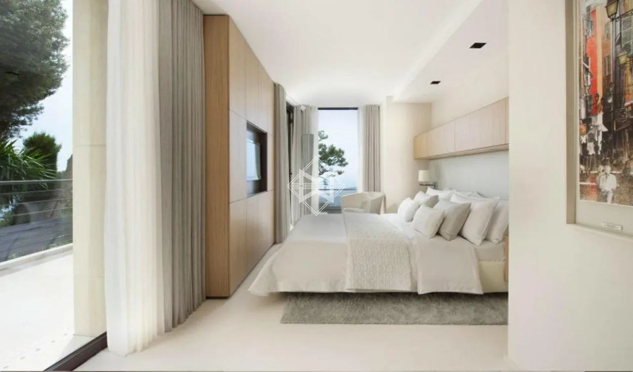 Extravagant Villa With Villefranche Bay Views photo 2