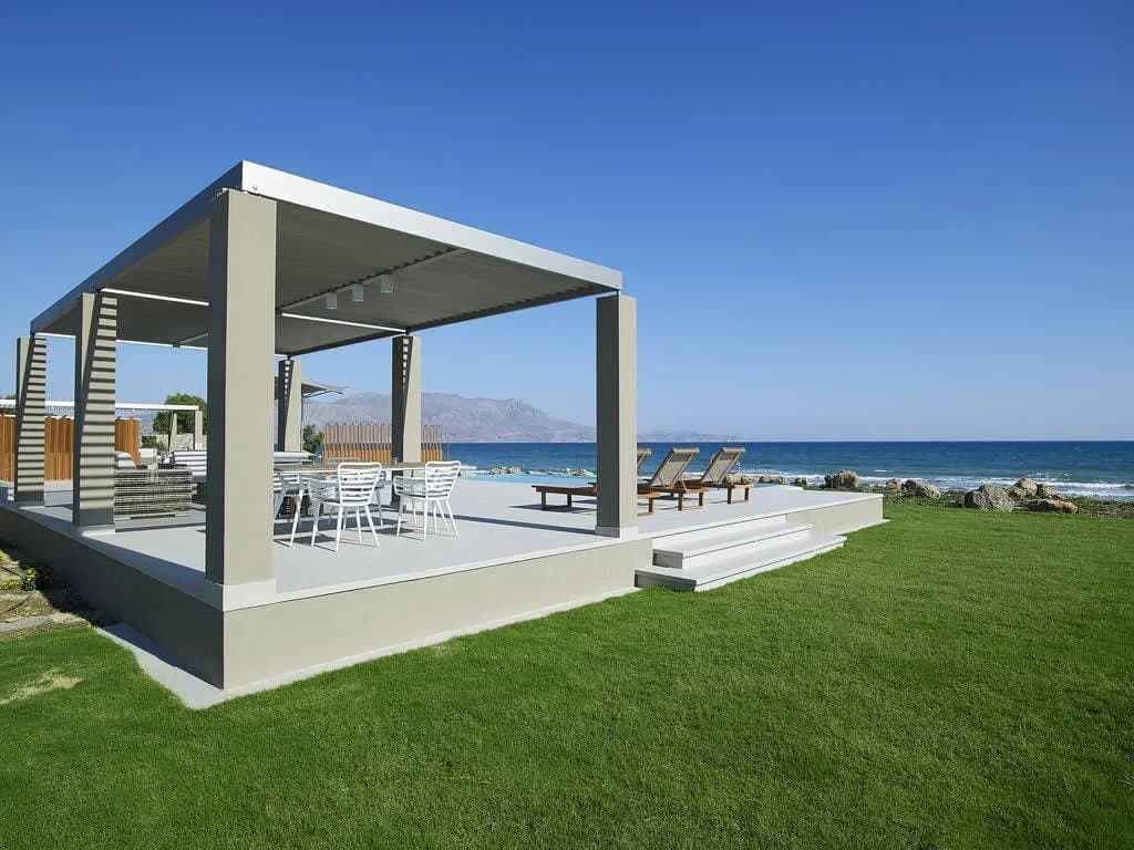 Designer Holiday Luxury Villa In Prime Location photo 5