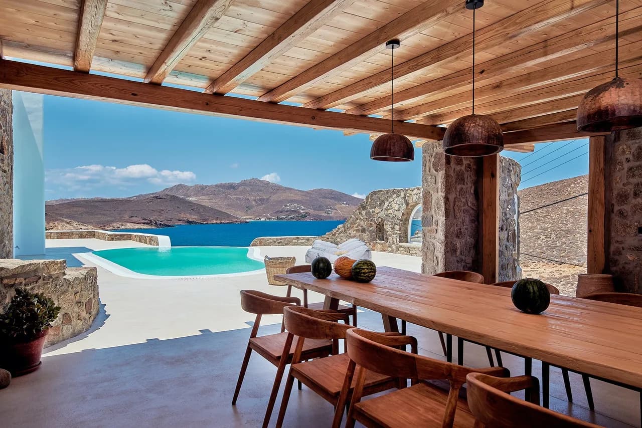 Peaceful 6 BR Villa With Pool And Spectacular Views photo 5