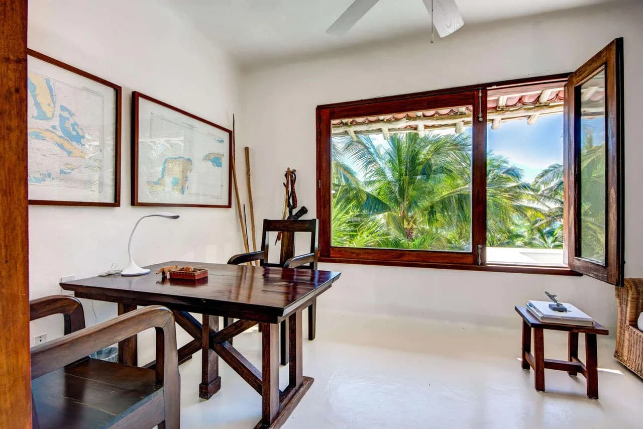 Beautiful Beach Villa With Palm Trees And Caribbean Sea photo 3