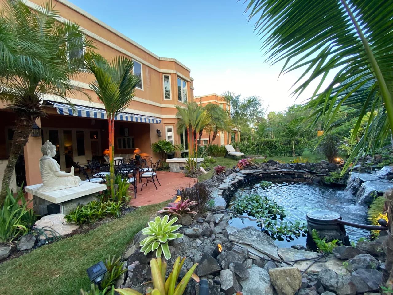 Amazing Serenity Villa With Luxury Design