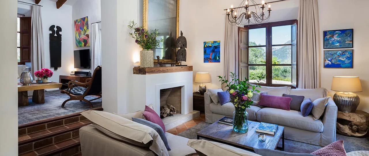 Traditional Secluded Villa With Plenty Of Space photo 2