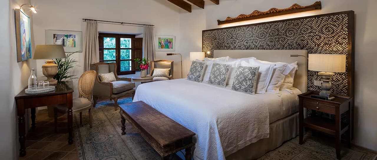 Traditional Secluded Villa With Plenty Of Space photo 4