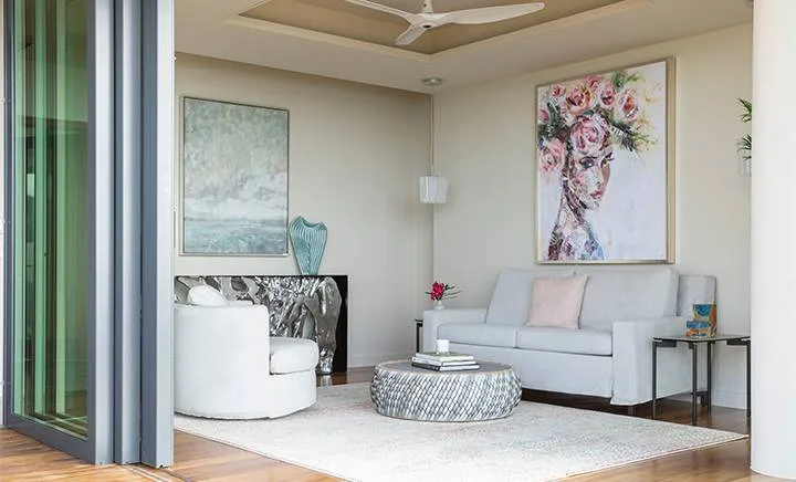 Beautiful Estate With A Spacious Living Area photo 5