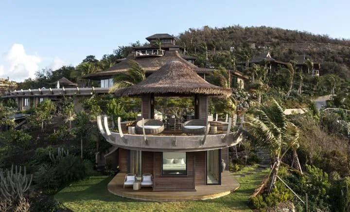 Magnificent Estate With Impressive Outdoor Terraces photo 2