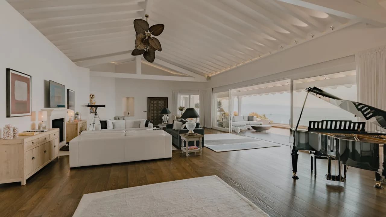 Luxurious Retreat Overlooking The Ionian Sea photo 2