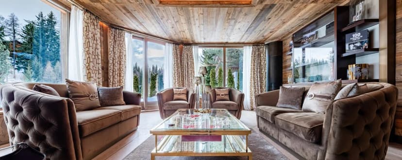 Private Chalet With High Tech Cinema