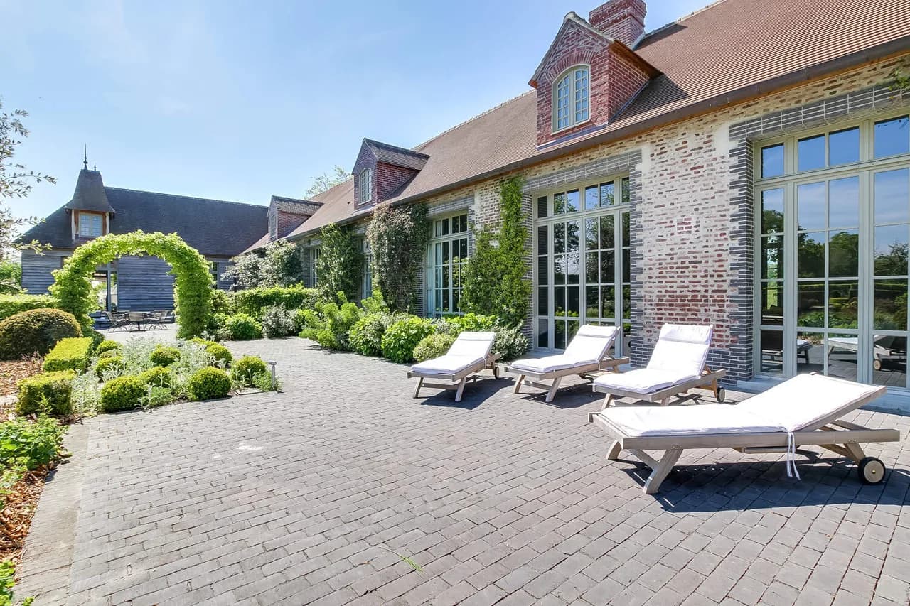 Typical Normandy Architecture House With Heated Pool photo 5