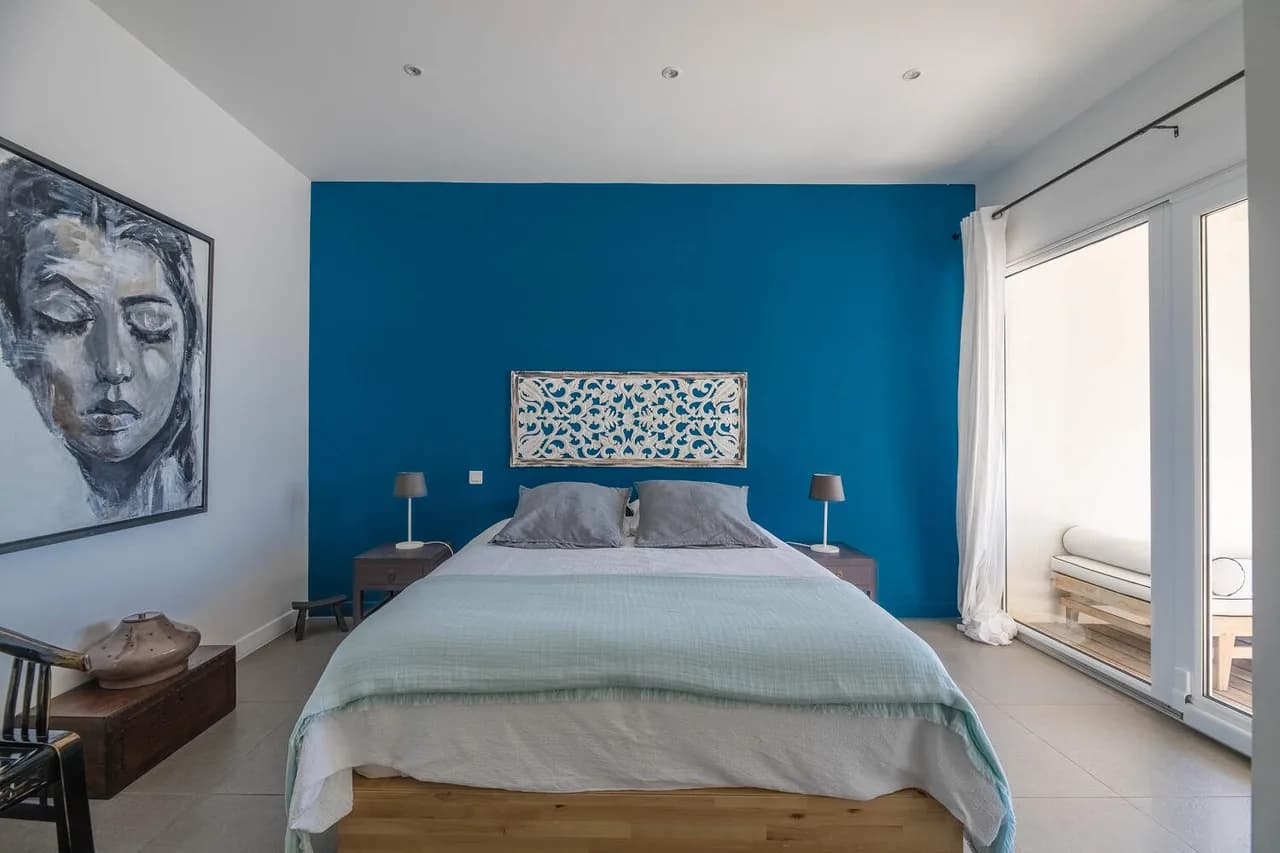 Beautiful Seafront Villa With Large Patinated Wooden Terrace photo 4