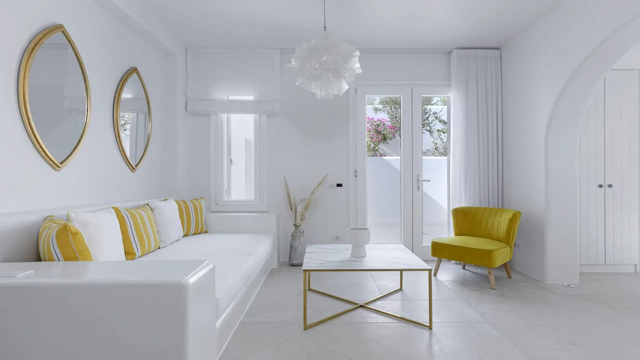 Large Beachfront Villa With Panoramic Sea Views photo 2