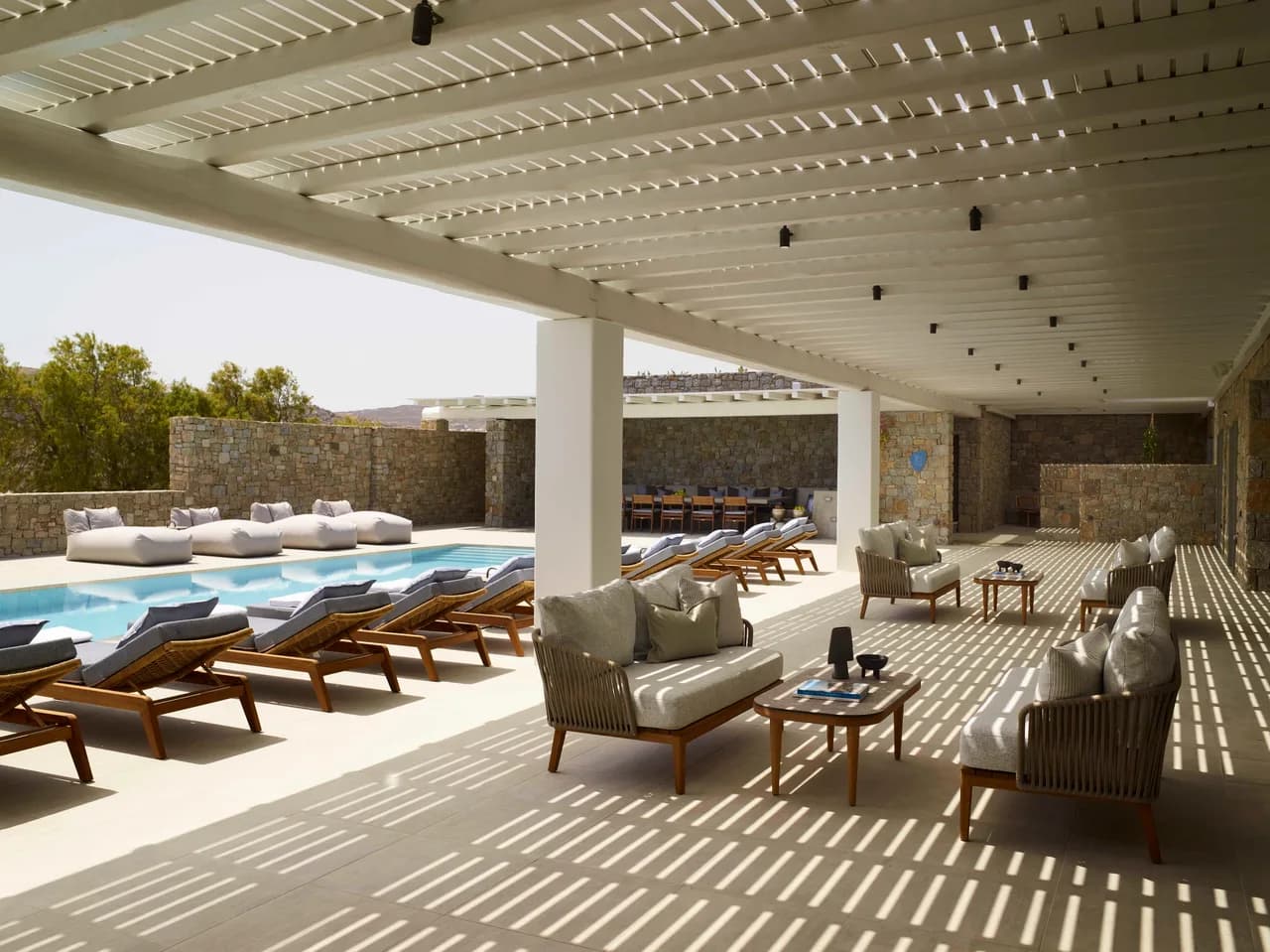 Amazing Holiday Villa with Immaculate Furniture photo 3