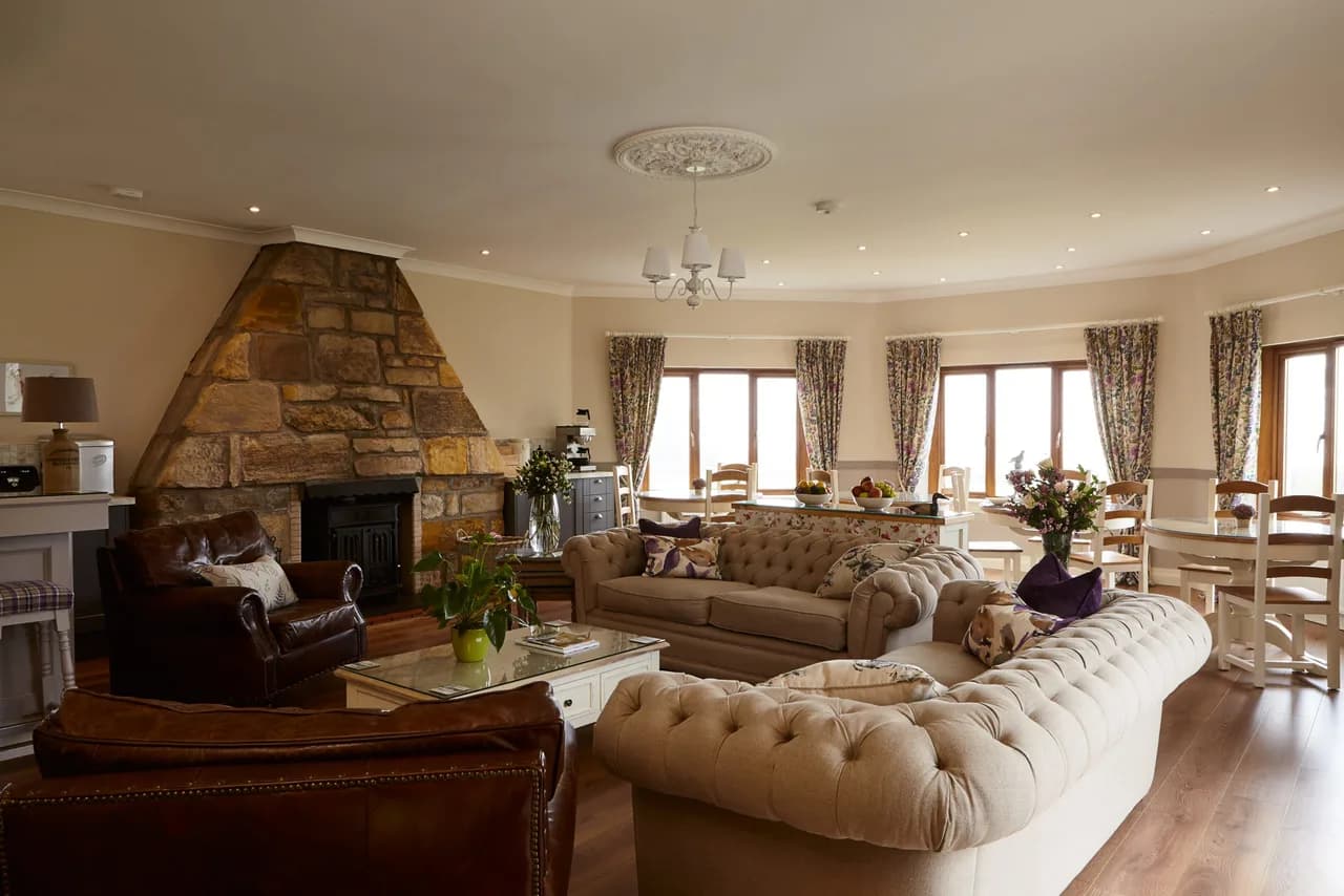 Beautiful Lavish Property With World Class Facilities photo 2