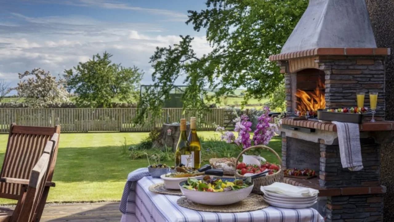 Beautiful Lavish Property With World Class Facilities photo 5