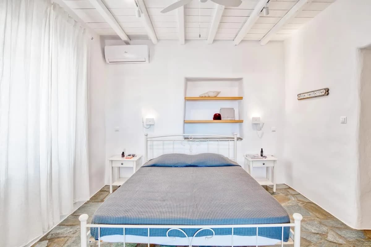 Tranquil Apartment Overlooking The Saltwater Pool photo 4