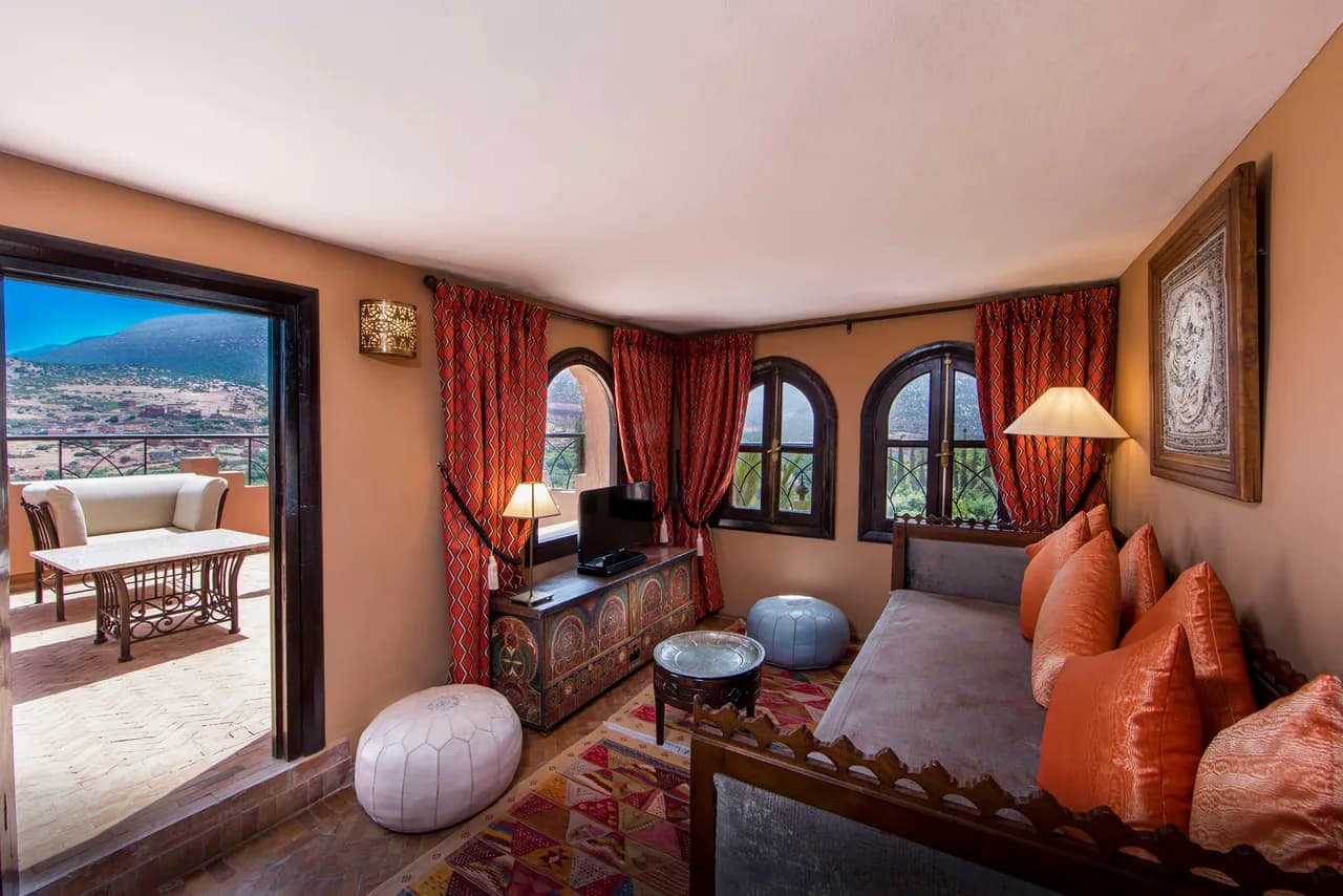 Spacious Property With Traditional Moroccan Interior Design photo 2