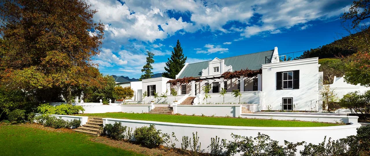 Beautiful 4 BR Winelands Villa With Pool And Gym photo 5